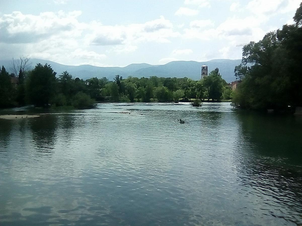 Guesthouse Una 1 Bihać Exteriör bild