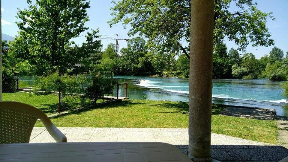 Guesthouse Una 1 Bihać Exteriör bild