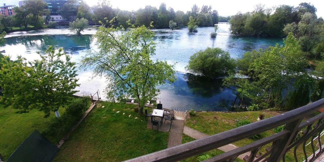 Guesthouse Una 1 Bihać Exteriör bild