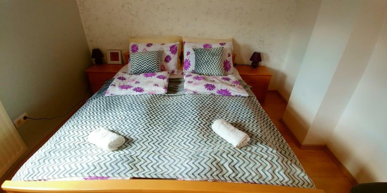 Guesthouse Una 1 Bihać Exteriör bild